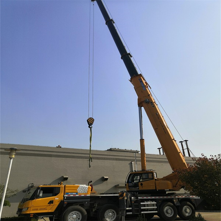 丹阳 选择汽车吊租赁的秘诀与联系方式指南