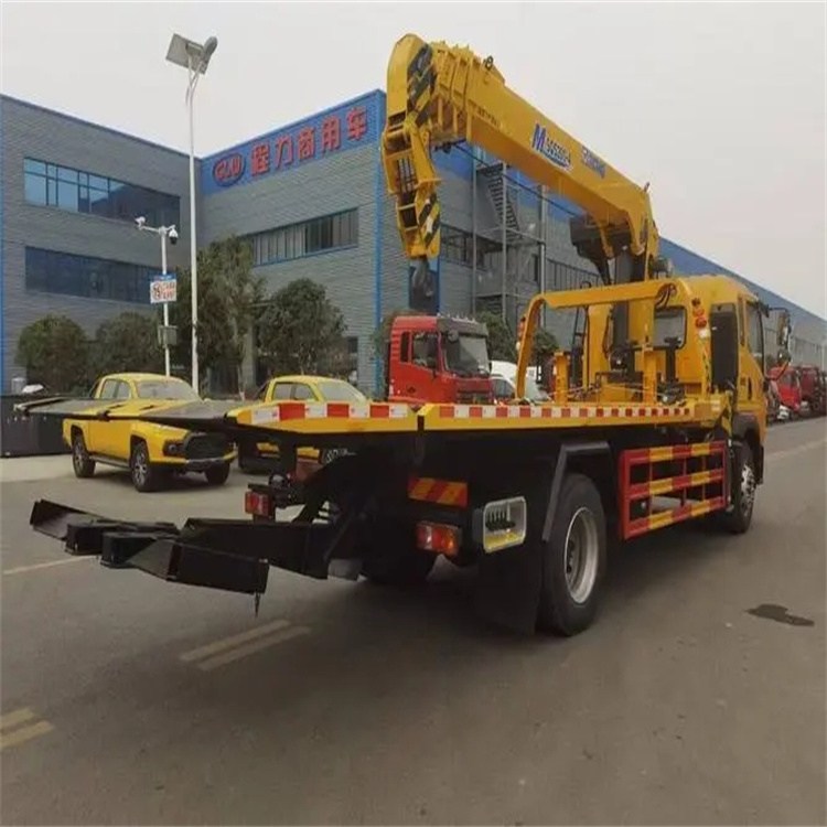 丹阳附近小随车吊出租电话，轻松解决搬运烦恼