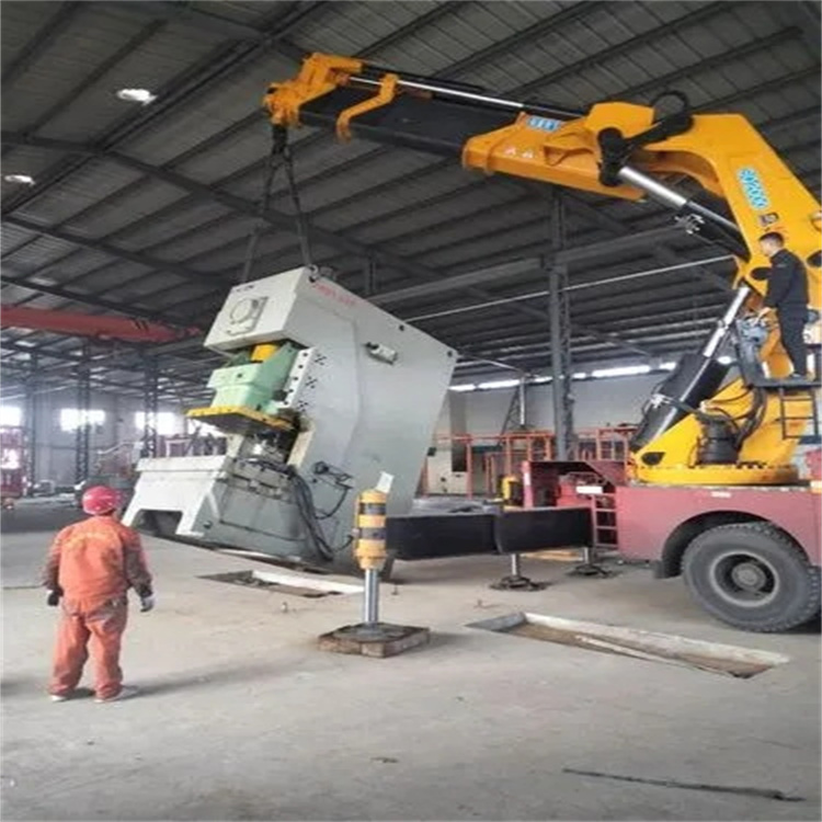 丹阳80吨折臂吊车出租附近电话